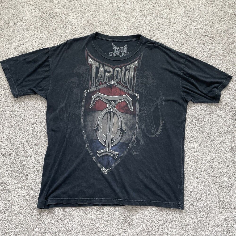 Vintage Tapout Signature Series Gothic Grunge Men's Black Short Sleev TShirt 2XL